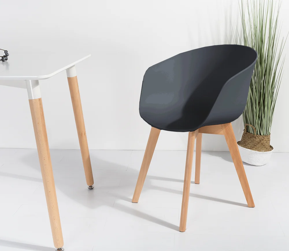 ALBORG - Lot de 4 chaises scandinaves en bois et polypropylène noir - Image 6