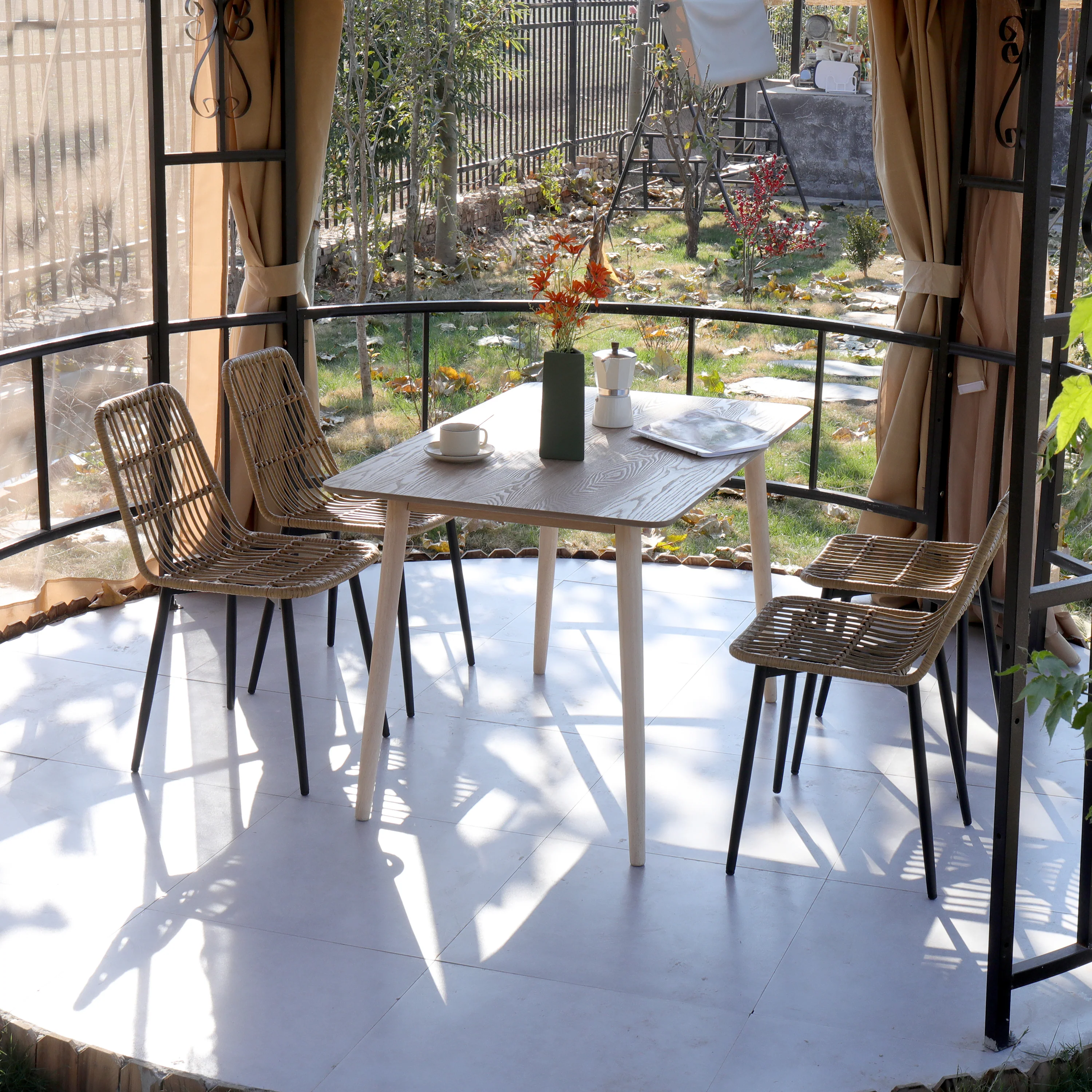 BANGKOK - Lot de 4 chaises en métal et rotin - Image 10