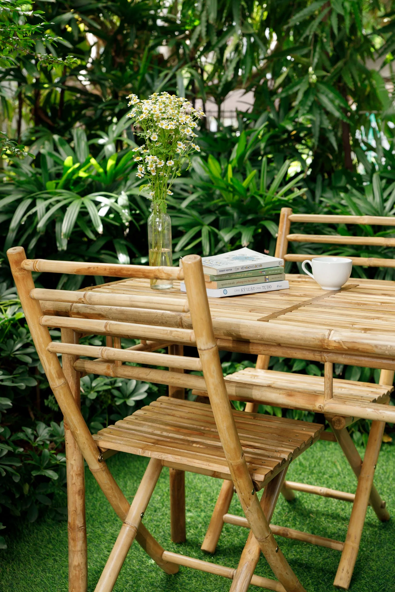 BARU - Table de jardin rectangulaire 4 personnes en bambou massif L110 - Image 6