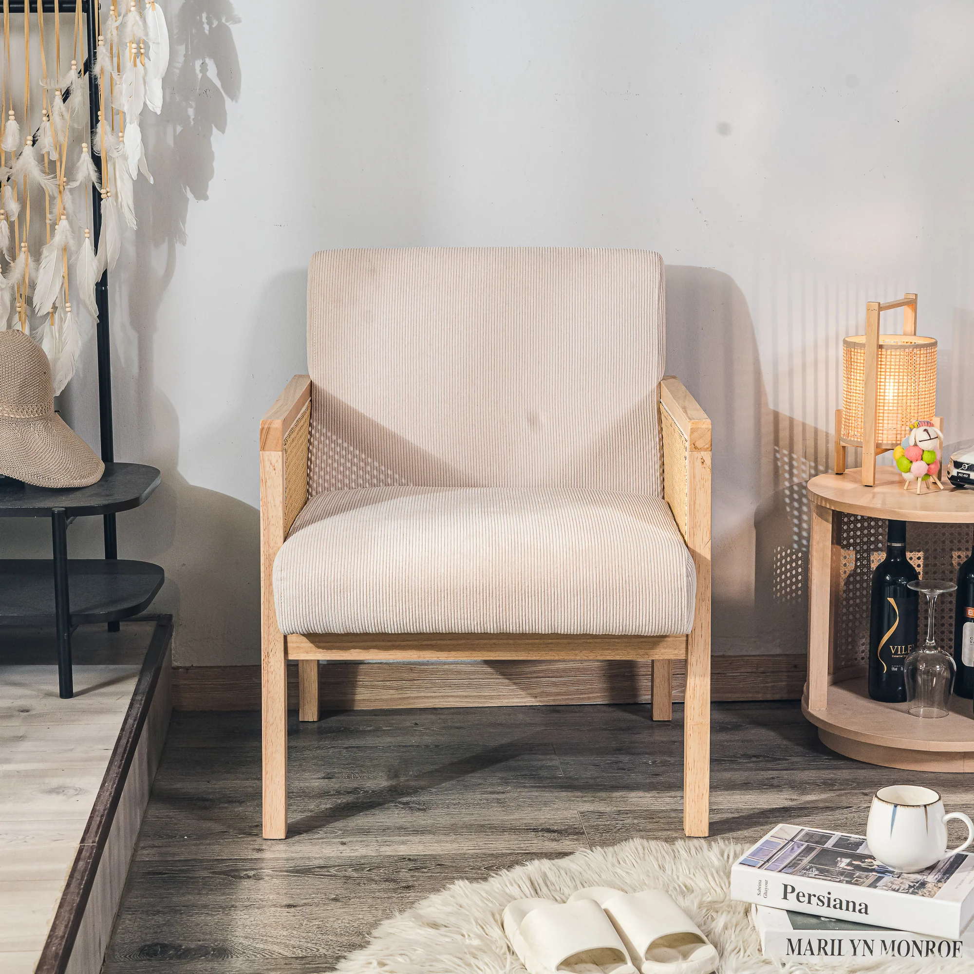 BORGO - Fauteuil de salon en bois massif et cannage beige - Image 6