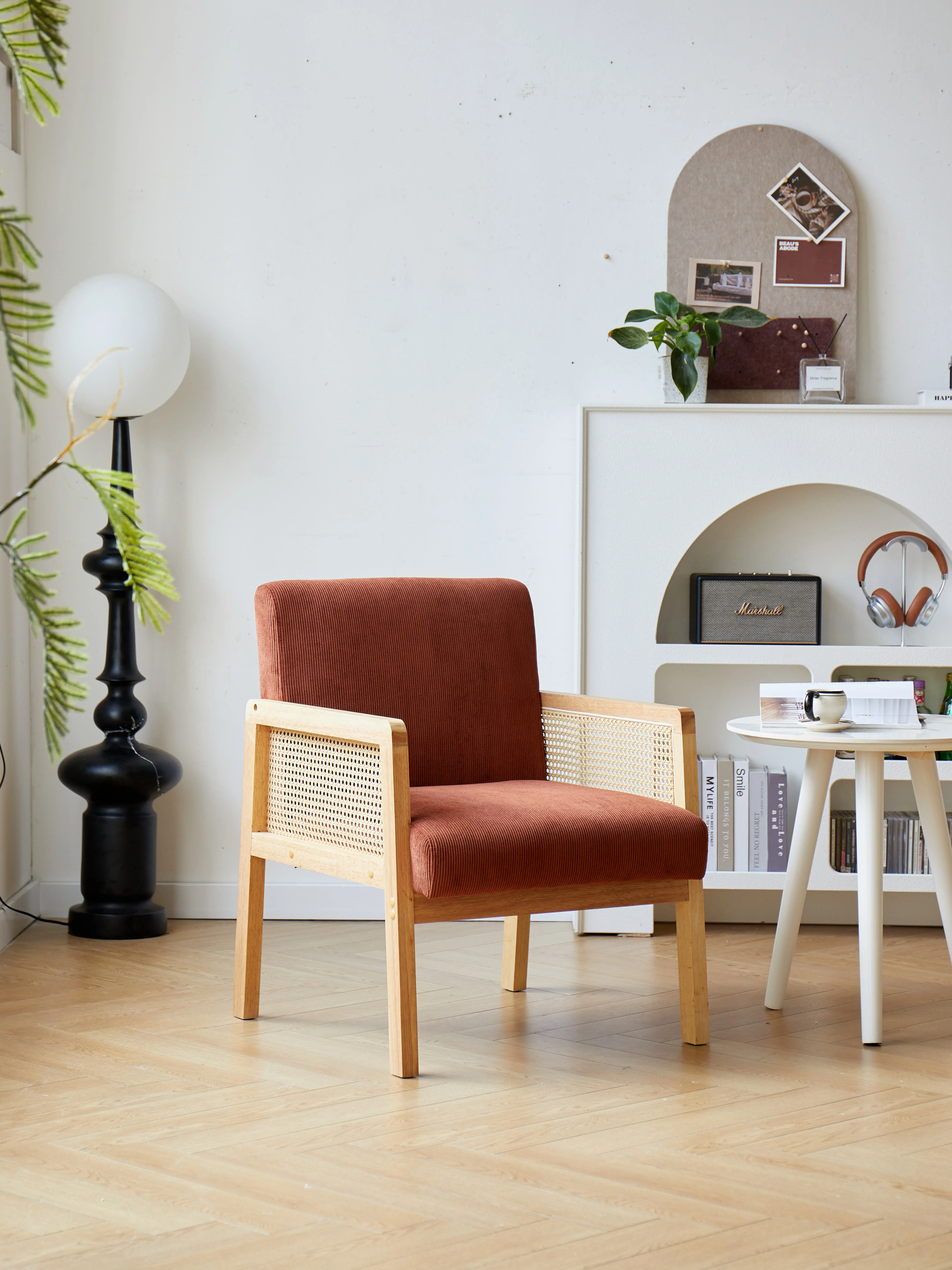 BORGO - Fauteuil de salon en bois massif et cannage terracotta - Image 3