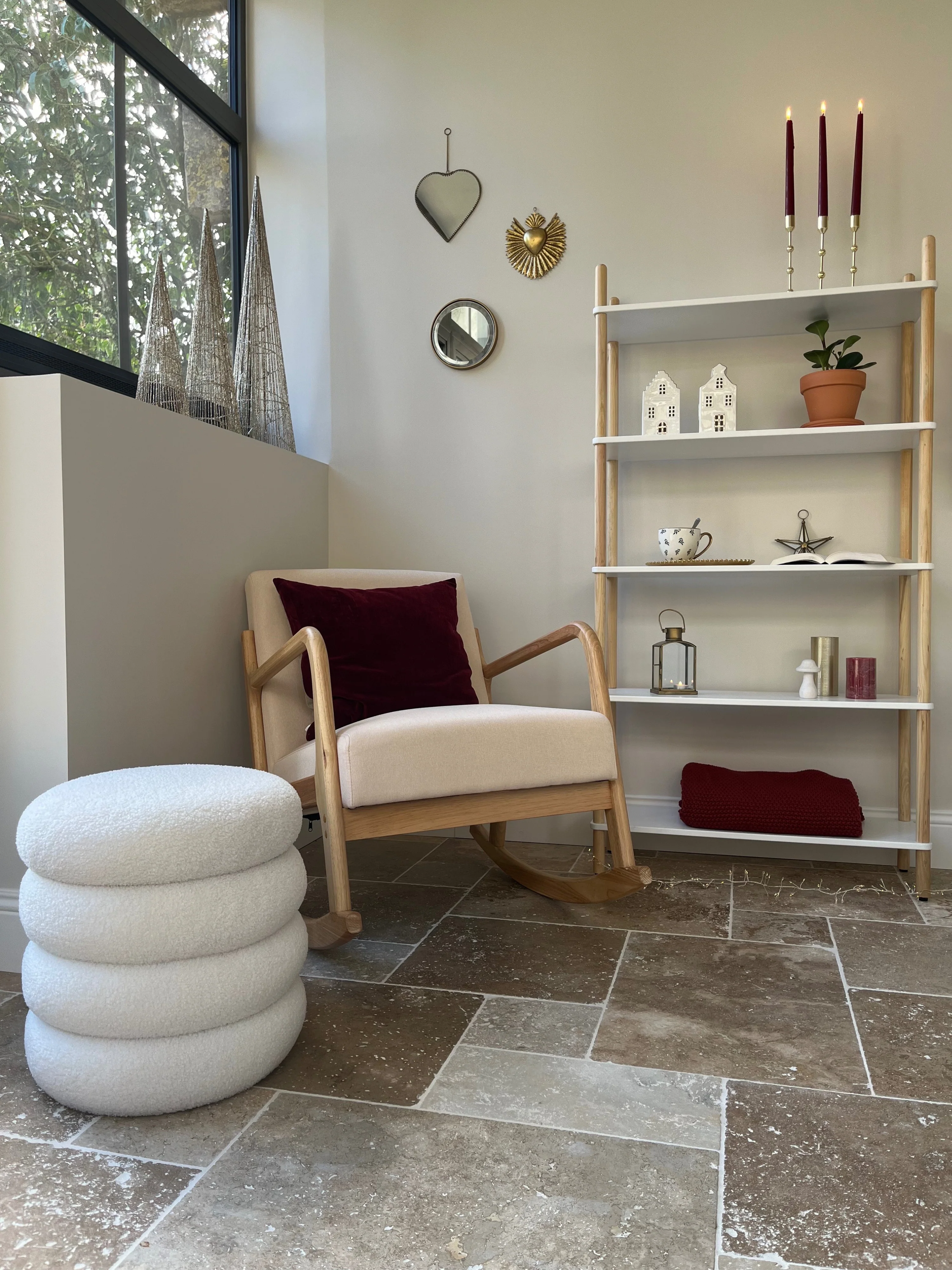 DIANA - Rocking chair en bois massif et tissu beige - Image 7