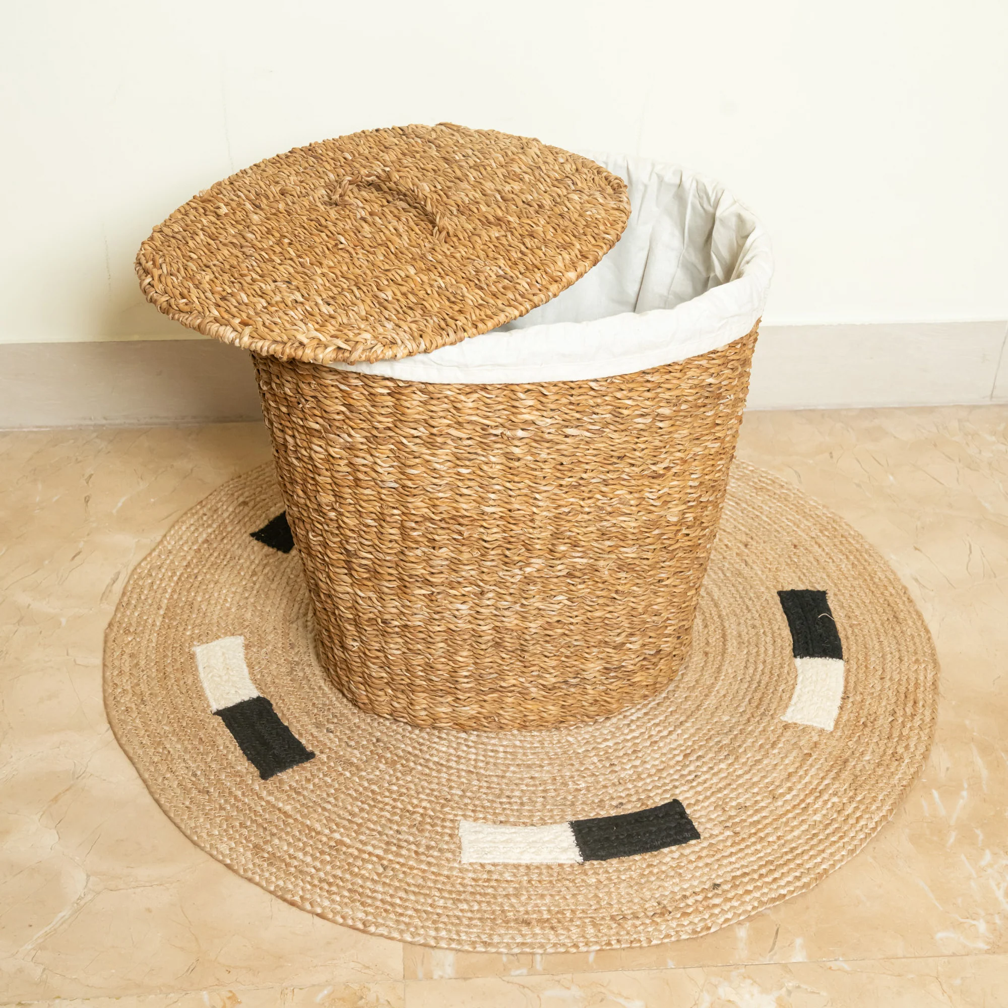 MAGNUS - Panier à linge en jute tressée avec couvercle - Image 6