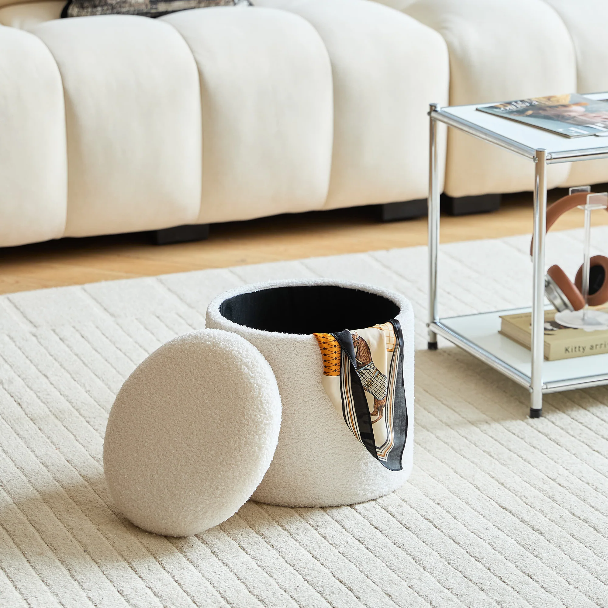 NARVIK - Set de 3 poufs avec rangement en bois et bouclettes blanches - Image 5