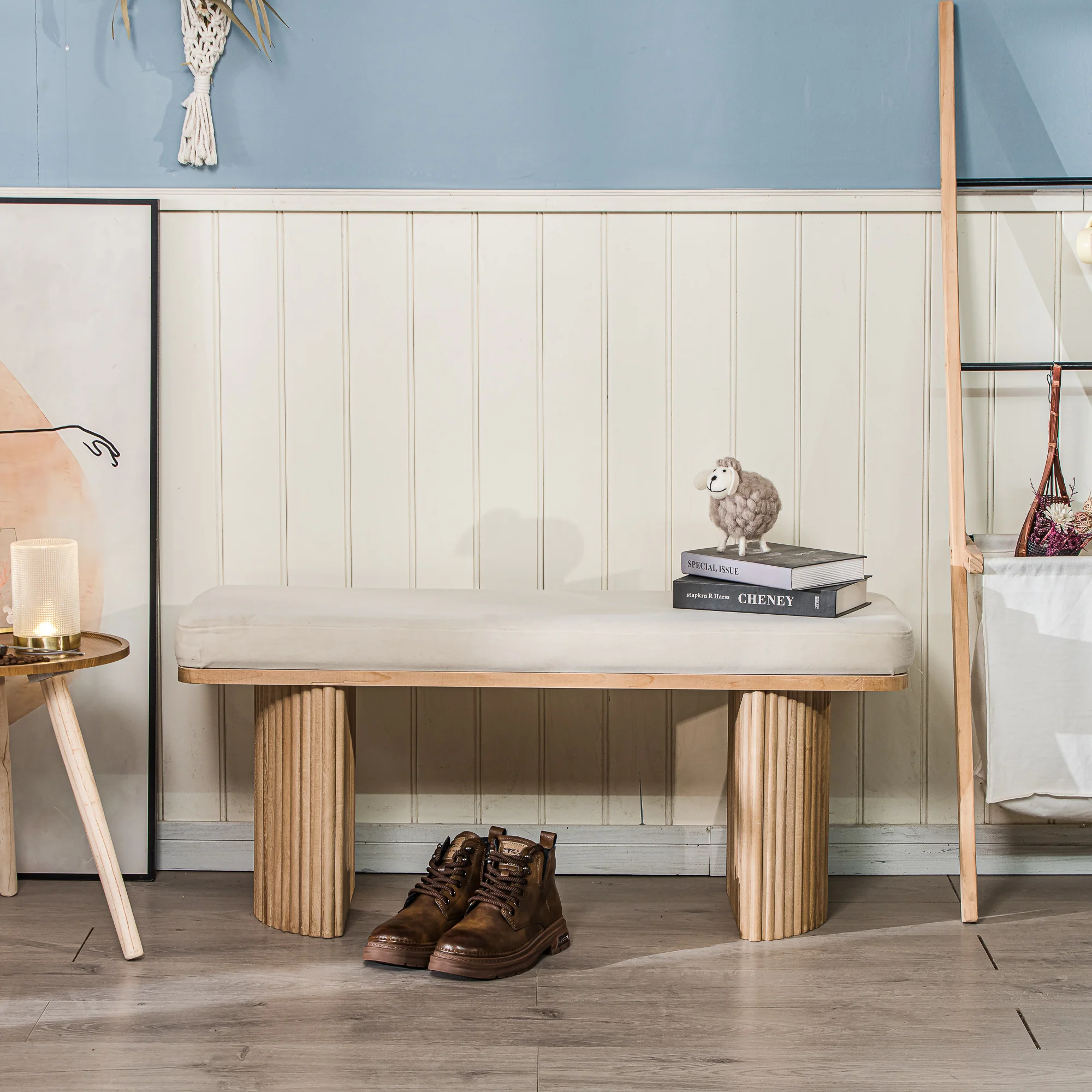 PIREUS - Banc en bois massif et velours beige - Image 7