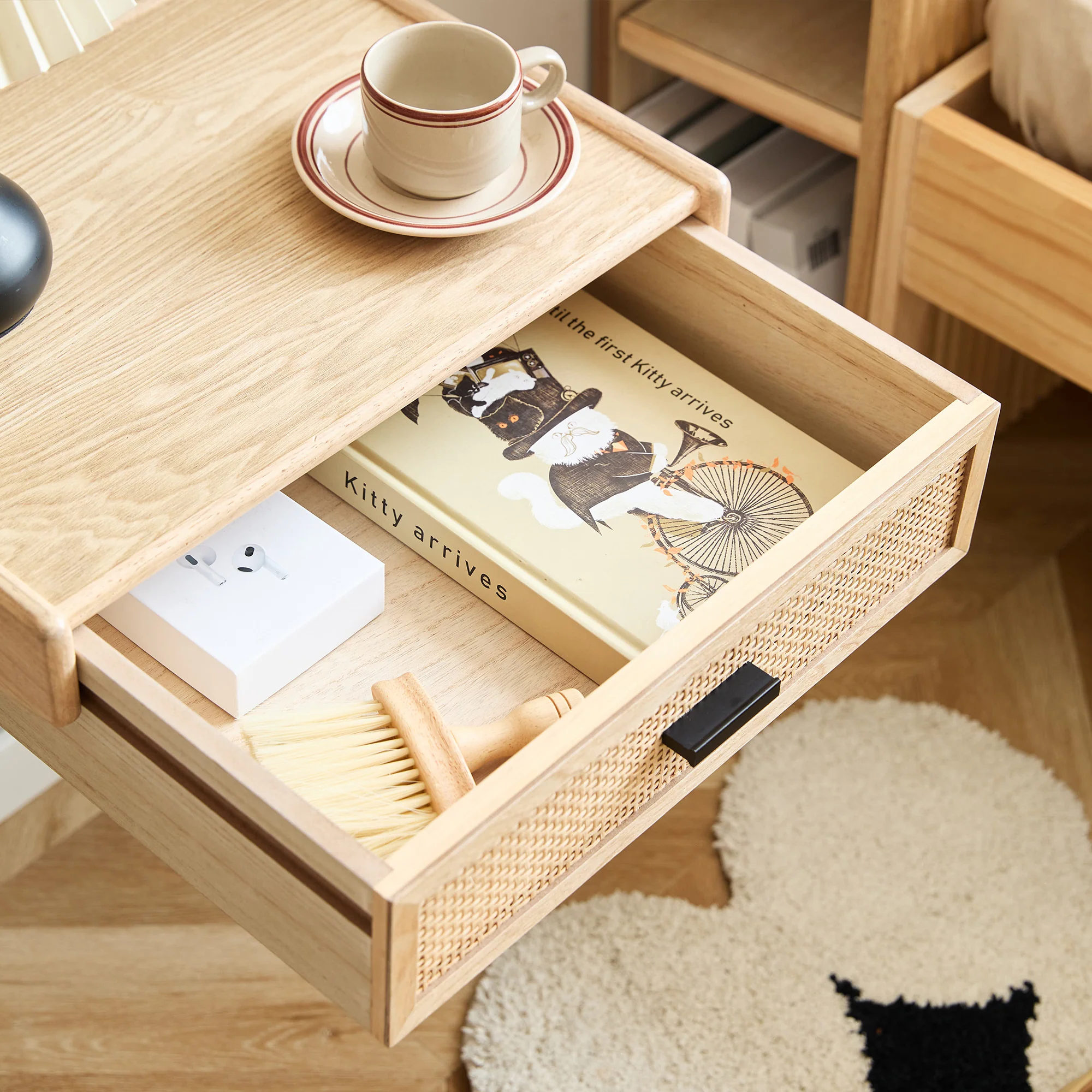 PITEA - Table de chevet murale en bois et rotin naturel - Image 7