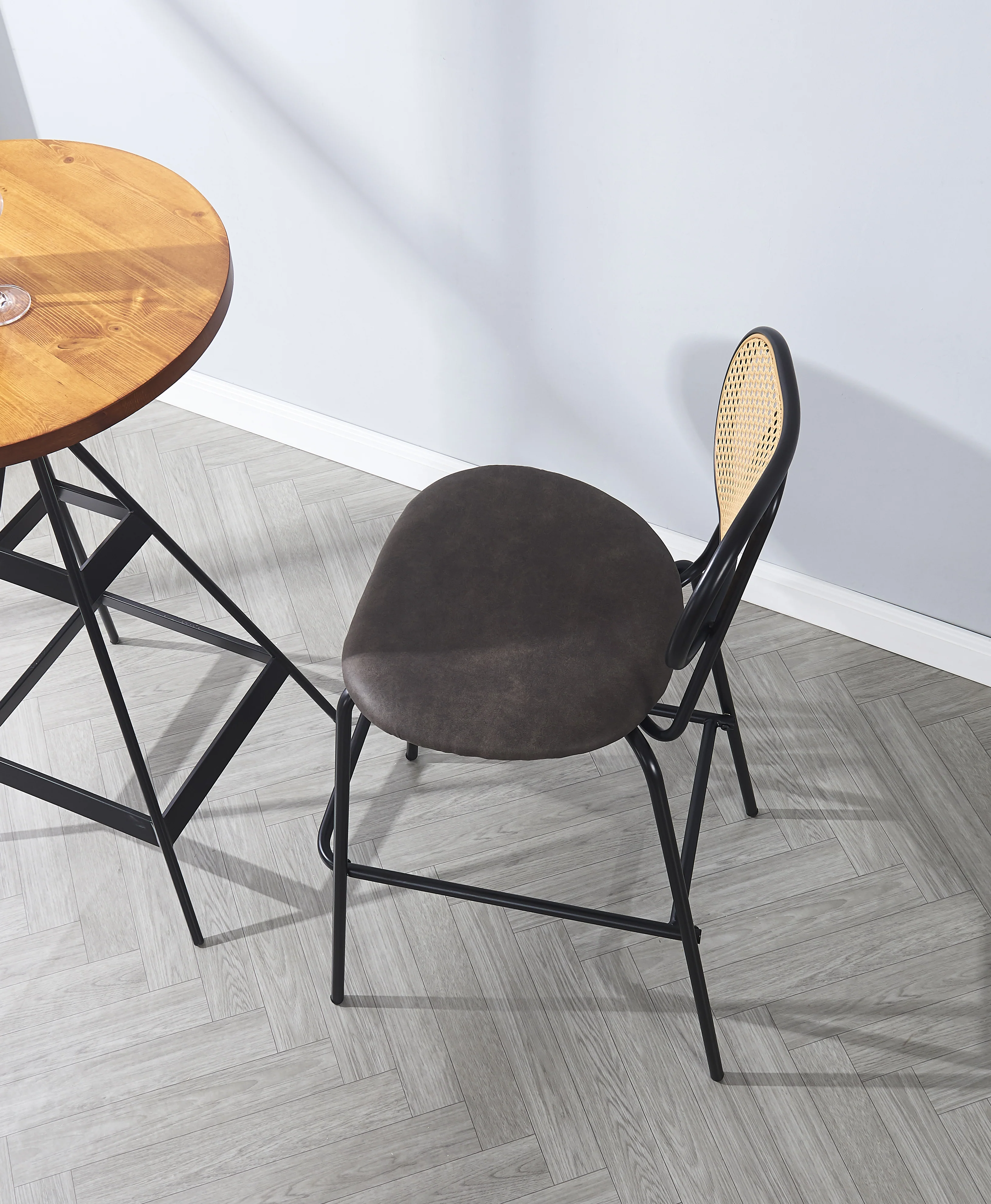 OREBRO - Lot de 2 tabourets de bar en métal et cannage suèdine noir - Image 3
