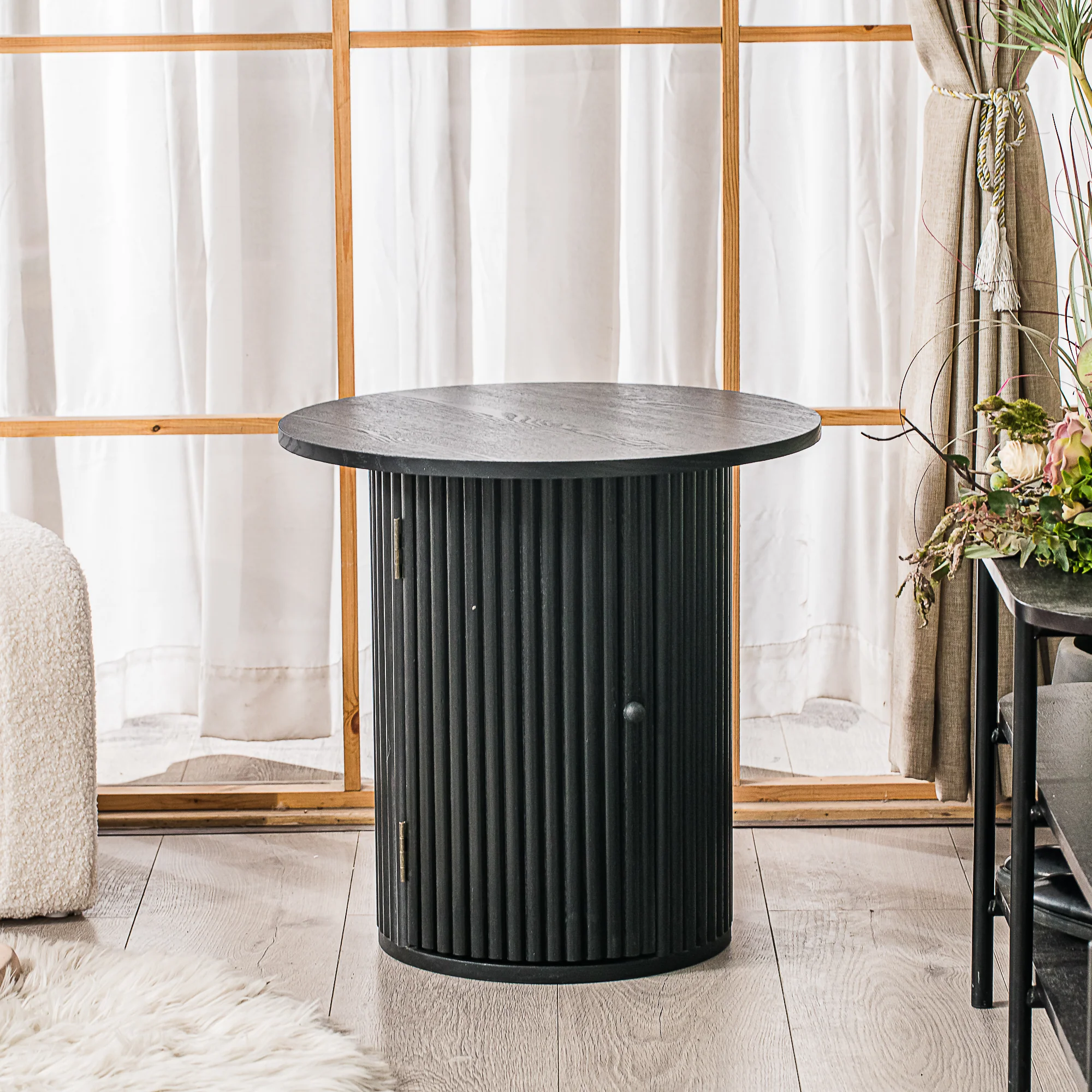 TRINIDAD - Table d'appoint en bois massif coloris noir - Image 7